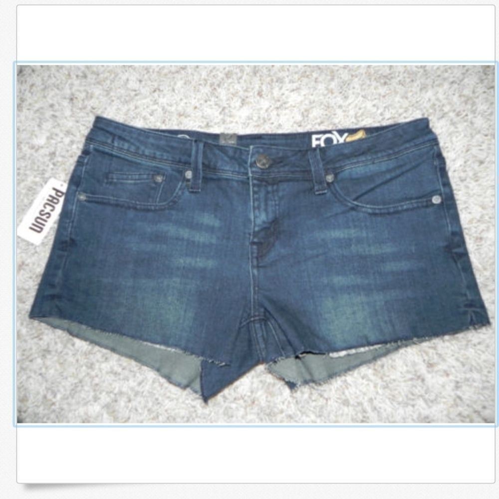 FOX Jean Shorts Denim Cut Off Stealth Size 3 NWT